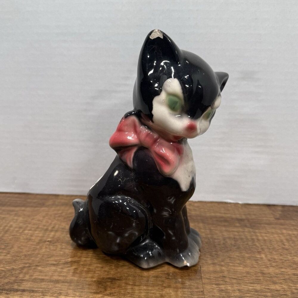 Black & White Ceramic Cat Figurine with Bow, Open Cavity Holder
